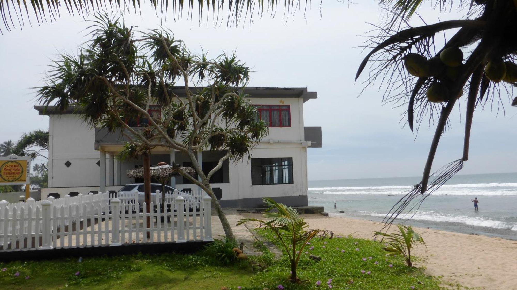 Ocean Reef Hotel ฮิกคาดูวา ภายนอก รูปภาพ